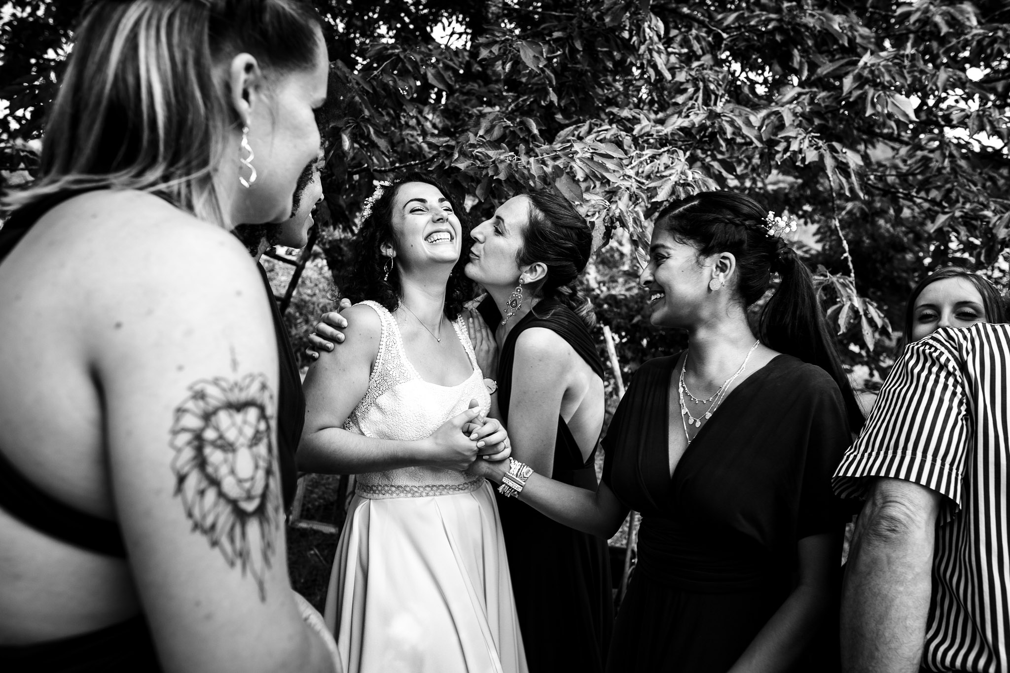 Bride's bouquet detail, wedding photography in Montpellier